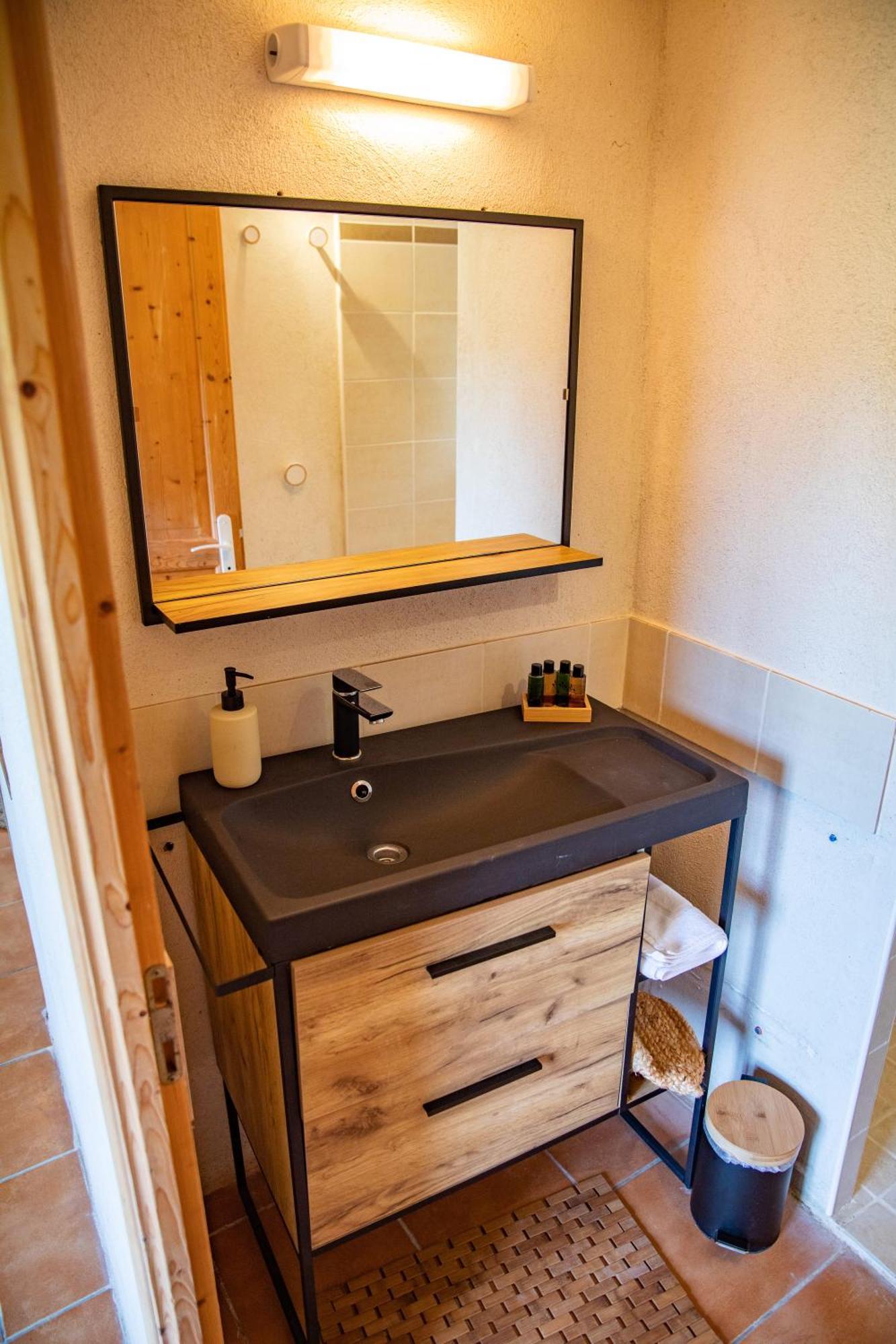 Mas De Baumes Hotel Ferrières-les-Verreries Екстериор снимка